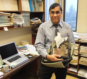 Dr. Ravindra Shah, seen here in his office, received the Hind Rattan award in New Delhi on January 26, 2013.