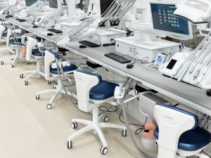 Learning Dentistry with State-of-the-art Instruction and Technologies